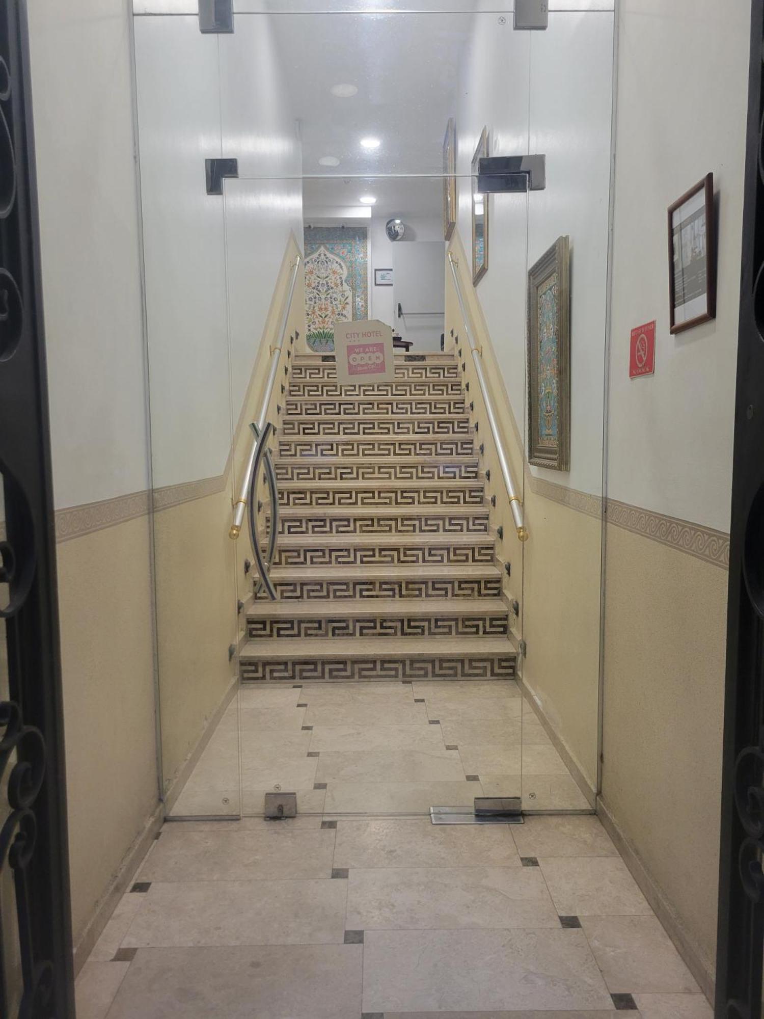 City Hotel Alger Kültér fotó